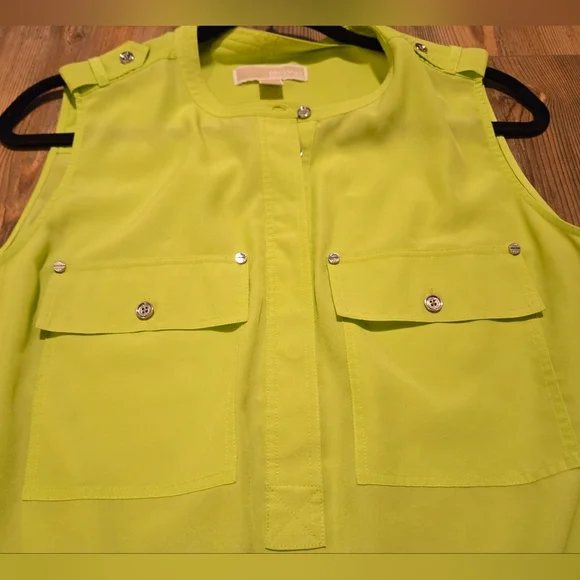 Michael Kors Green Sleeveless Tunic with Mandarin Collar - Picture 5 of 9